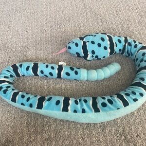 Wild Republic Blue And Black Rattle Snake Plush 53” Long Tail Rattle Noise.